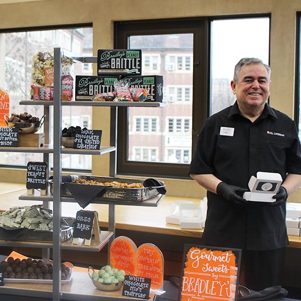 UTProvost's tweet photo. What a great way to kick off Faculty Appreciation Week 2023. Thank you to all the faculty who joined us. We hope you enjoyed your treats! #CelebrateUTFaculty https://t.co/B96GmbCTVD