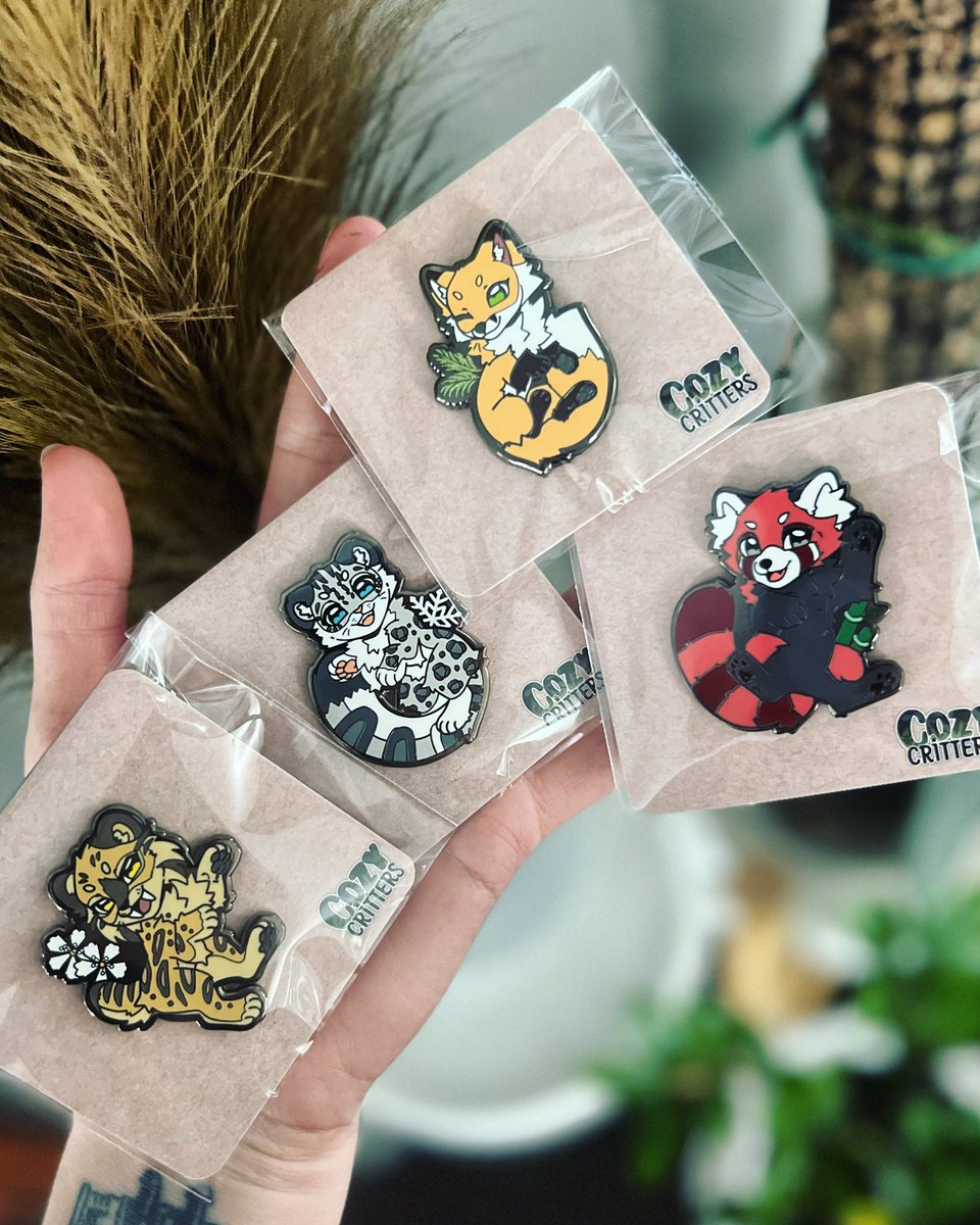 🐾💕 Cozy Critters Giveaway 💕🐾 Win one keychain/ pin combo! Free worldwide shipping ✨ Follow @NaysPinClub ✨ Like and RT this post ✨ Comment your ALL TIME fav animal in the world below and tag a friend! Ends March 10!