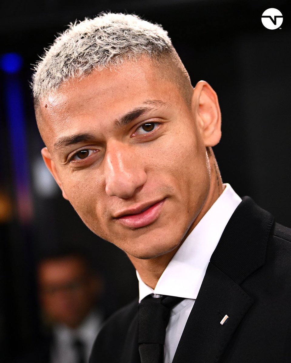 Minha cara vendo que o Richarlison não levou esse Prêmio Puskás... 👀
#TheBest