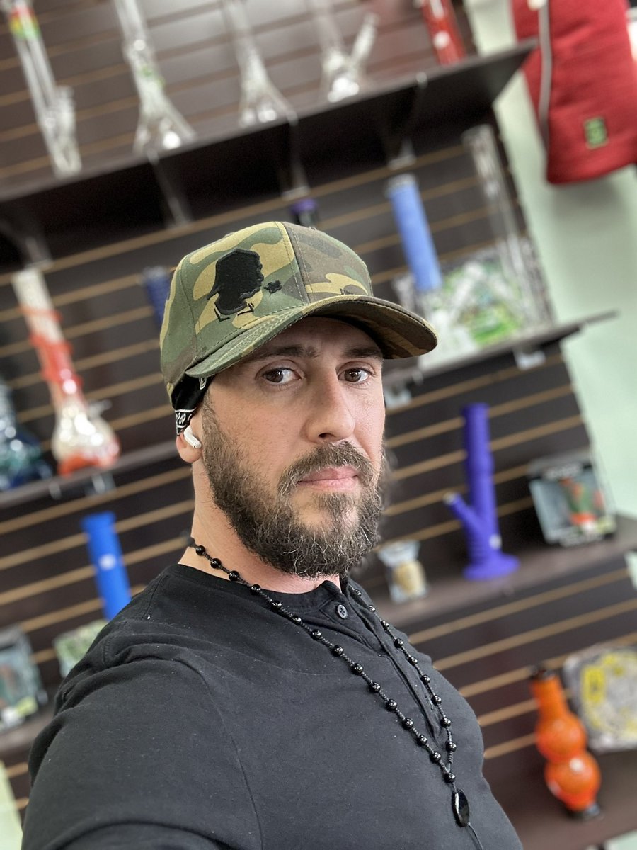 Branding for your IRL business is the biggest blessing your given. Biggest utility of all. <a href="/puffsterznfts/">Puffsterz💨</a> that’s what we do. #SolanaNFT #SolanaCommunity