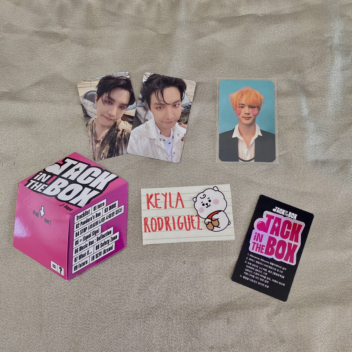 moonlightskjn's tweet photo. hola!! Estoy vendiendo estas cositas
Si están interesadxs pueden mandarme dm ^^
#wts #photocardbts #albumtxt https://t.co/N1BfAqODrO