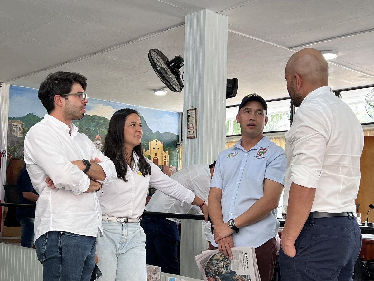 Secretaría de Turismo | Antioquia 💚 (@secturismoant) on Twitter photo "Sabemos que el Parque Cerro Tusa va a impactar positivamente a todo el Suroeste. Mucha gente va a venir, extranjeros y nacionales, a Venecia y al Parque Cerro Tusa, y de aquí va a emprender hacia otros destinos de la Antioquia es Mágica". <a href="/OscarAndresSa/">Óscar Andrés Sánchez</a>, alcalde de <a href="/veneciaant/">Gobierno Municipal de Venecia - Antioquia</a> "Sabemos que el Parque Cerro Tusa va a impactar positivamente a todo el Suroeste. Mucha gente va a venir, extranjeros y nacionales, a Venecia y al Parque Cerro Tusa, y de aquí va a emprender hacia otros destinos de la Antioquia es Mágica". <a href="/OscarAndresSa/">Óscar Andrés Sánchez</a>, alcalde de <a href="/veneciaant/">Gobierno Municipal de Venecia - Antioquia</a>