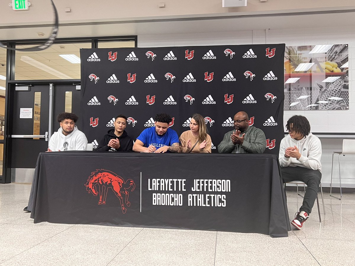 Congrats to Siah Powers on singing with <a href="/MU_BigBlueFB/">Millikin Football</a> this afternoon. Proud of you Siah. Can’t wait to see what your future holds! #LJ4L