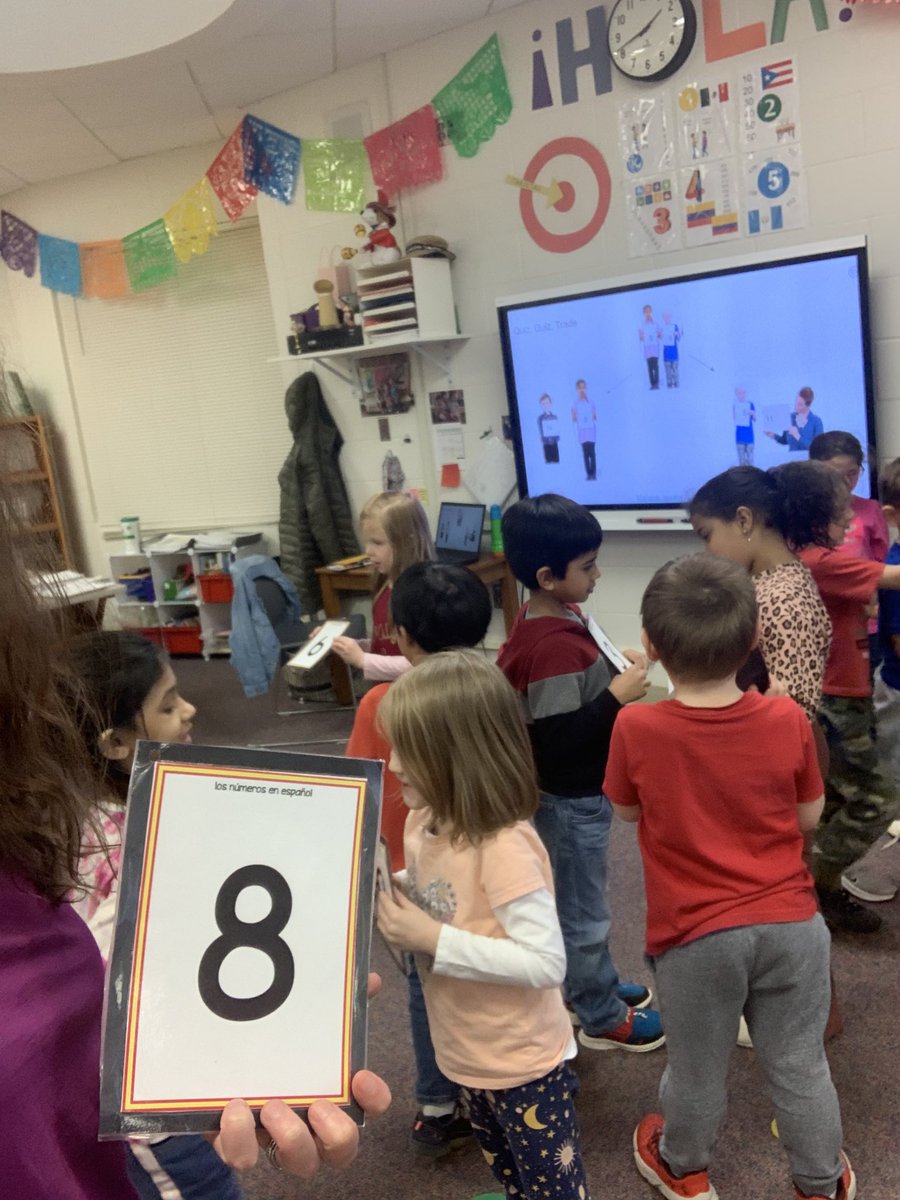 WhitneyBlayney's tweet photo. Hey, #323learns! What brought you joy today? I played Quiz-Quiz-Trade with K! #Joyful323 @RidgeviewLearns https://t.co/o5GL9v23CE