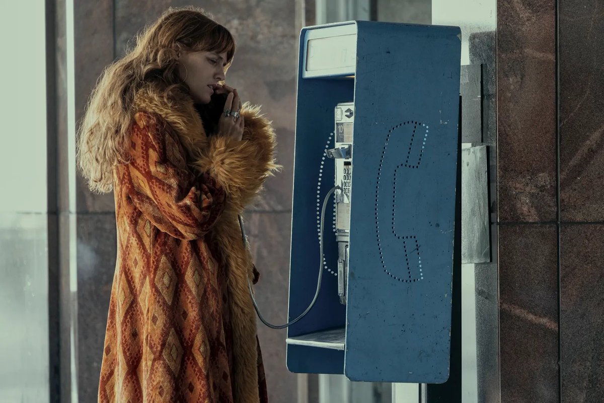 THESIXUPDATES's tweet photo. #DaisyJonesAndTheSix https://t.co/wfd5MX8CNj