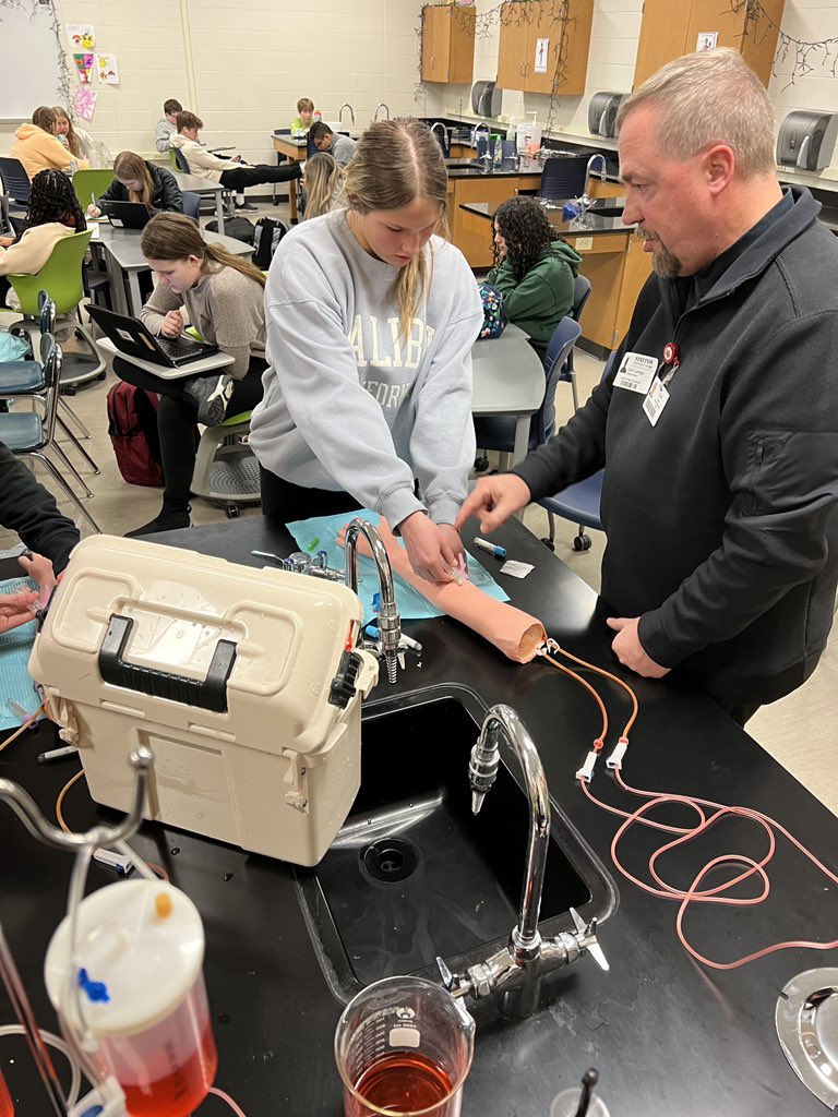 Ms. Sawicky tweet media