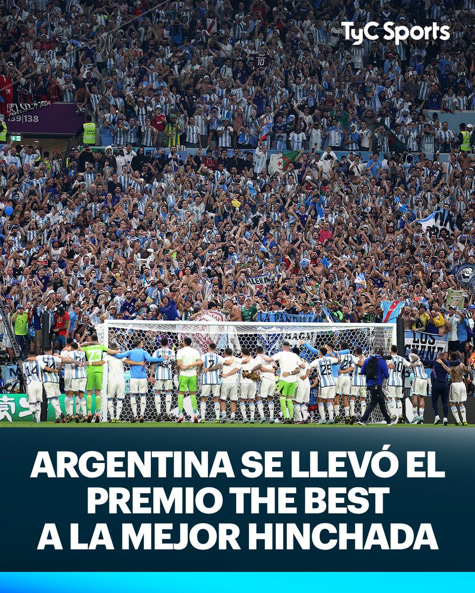 TyCSports's tweet photo. 🇦🇷 ¡LA MEJOR HINCHADA DEL MUNDO!👏

Argentina se llevó el premio The Best en reconocimiento a lo hecho por sus hinchas durante el Mundial de Qatar. El histórico Tula (siguiendo al equipo desde 1974) recibió el premio en representación de los fanáticos de nuestra Selección. https://t.co/BmQnumW4DX