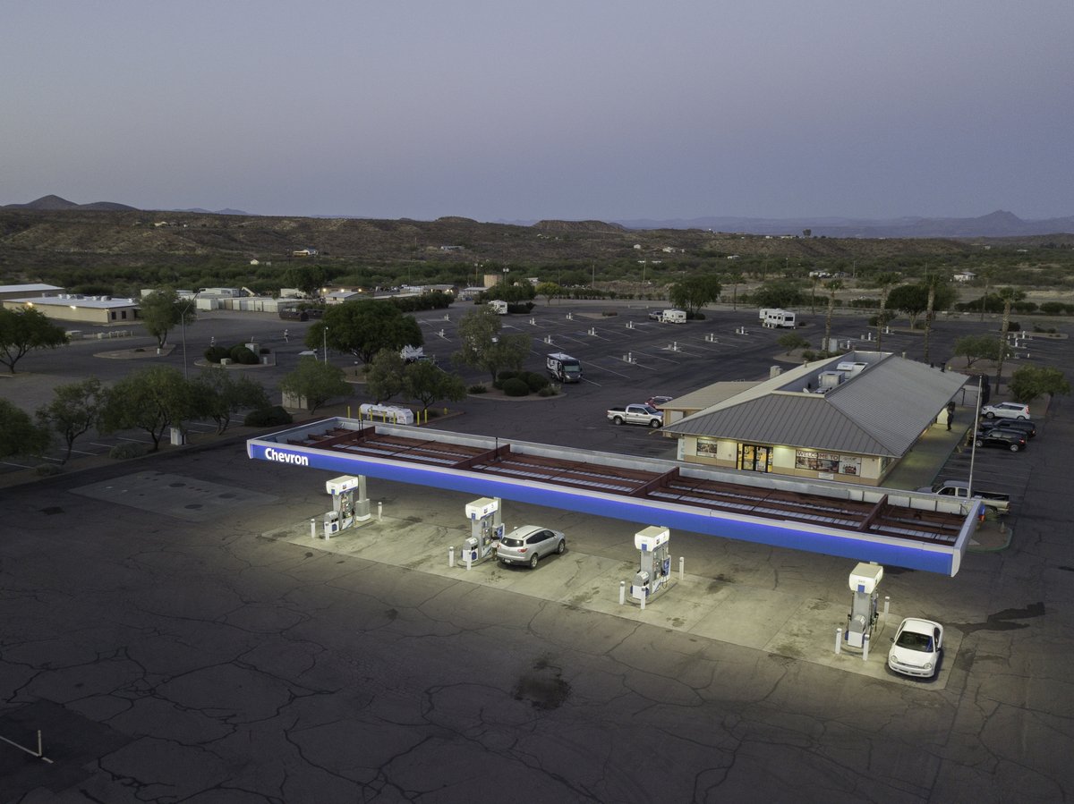 ApacheGoldCR's tweet photo. If you and your car are looking for a convenient one-stop shop, then look no further! 
Our store has everything you need to keep you and your car happy and fueled up.
Our convenience store is open Sunday–Saturday, 6 AM–10 PM, and our smoke shop is open Sunday–Saturday, 8 AM–10 PM https://t.co/31BJTkrpdz