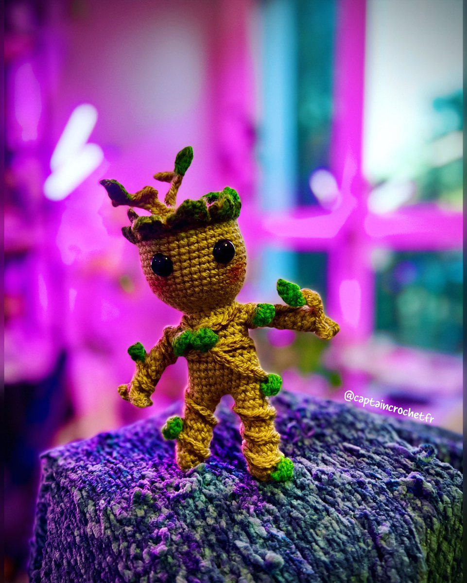 🌱🍃🌿🪴 Je s’appelle Groot 🪴🌿🍃🌱
Le plus mignon des petits arbres 🥰🍃🪴
Voici ma version de Baby Groot 🥰 

#amigurumi #crochet #kawaii #cute   #captaincrochetfr #japon #geek #chibi #babygroot #groot #iamgroot #marvel #avengers #guardiansofthegalaxy #disney #marveluniverse
