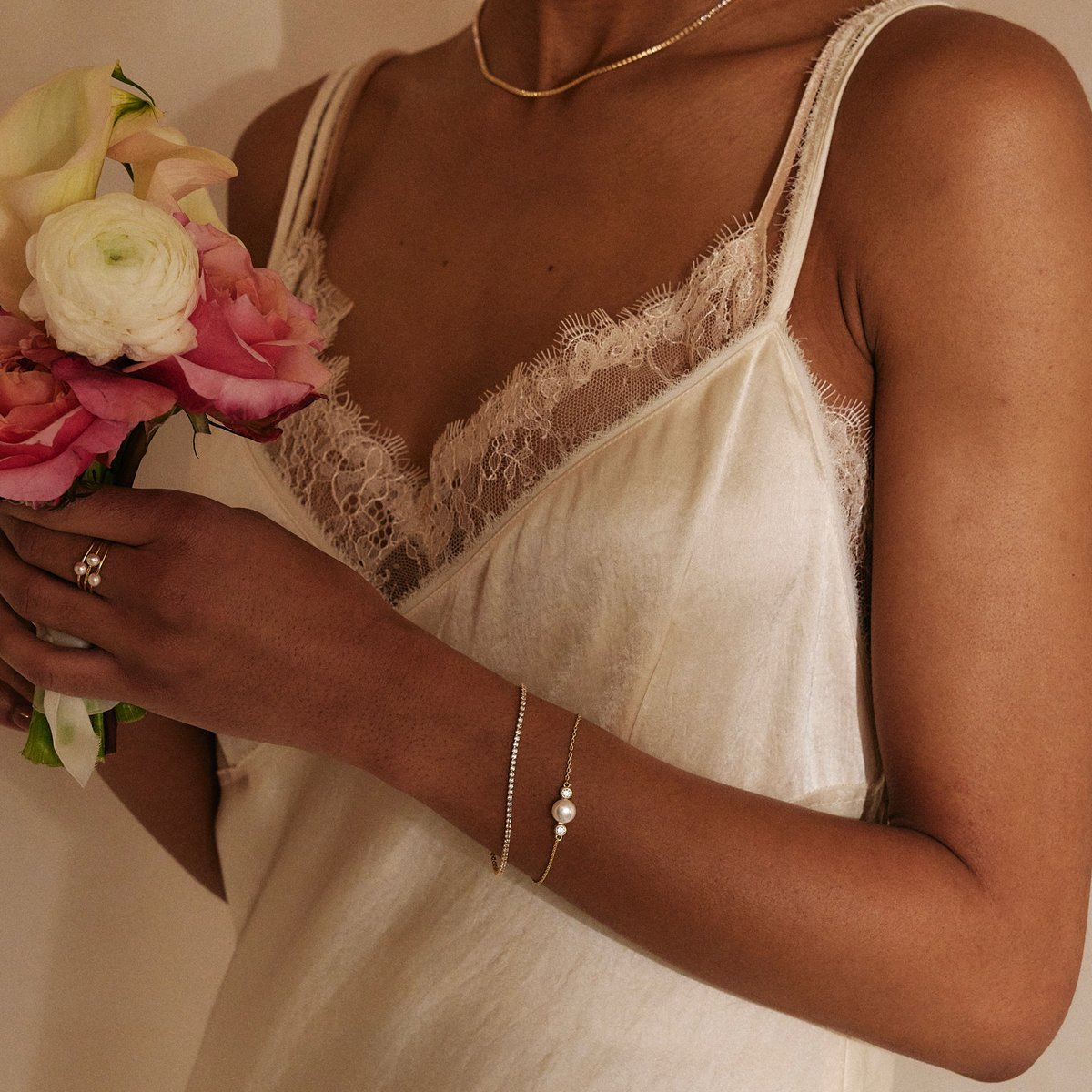 On the most special day of your life, there's no one you'd rather have by your side than your mom— a constant source of strength and love through life’s ups and downs. 

Show your appreciation for all she's done for you with a timeless design like our tennis necklace and bracelet