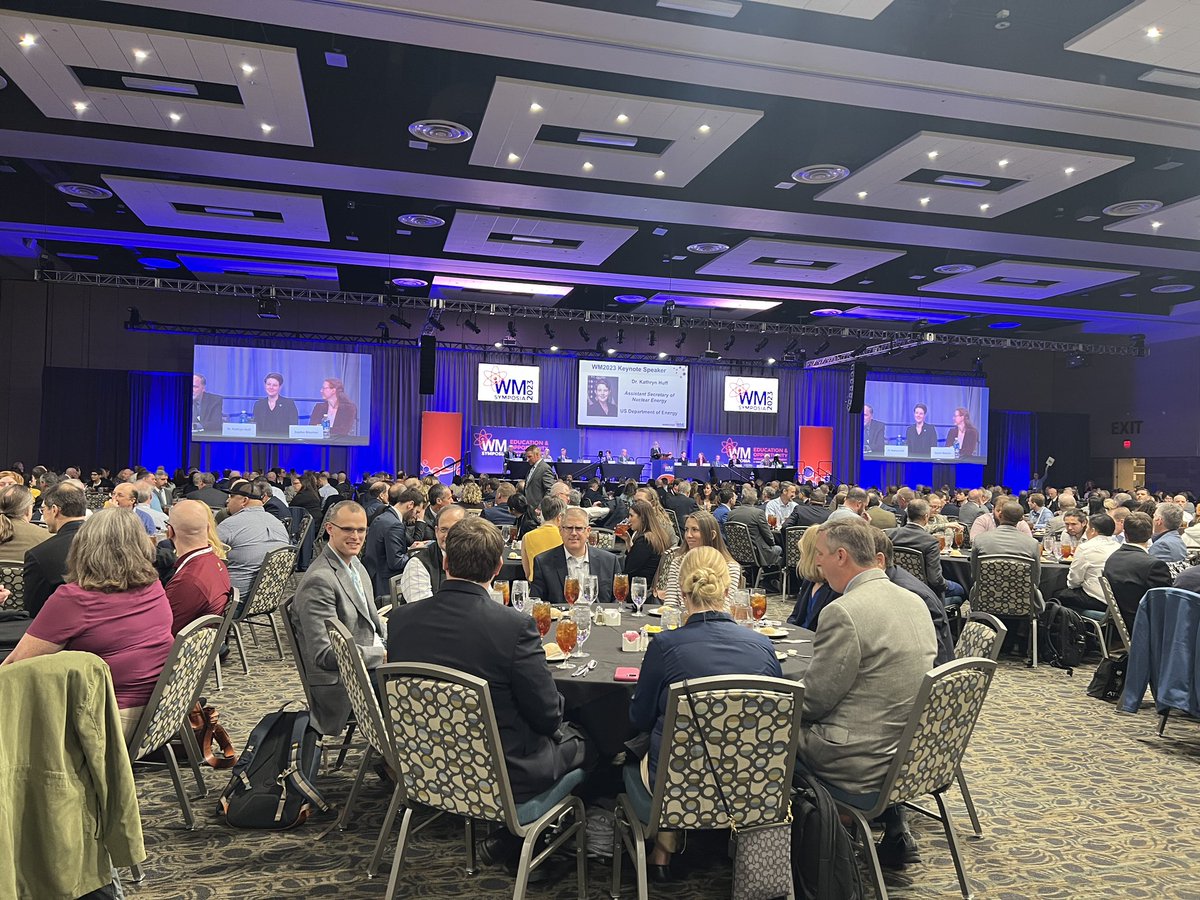Gel_Lab_UK's tweet photo. Thanks to Dr Kathryn Huff, Assistant Secretary, Office of Nuclear Energy, for her spirited address to the huge lunch crowd at #WMSym2023 #wms23 - just a shame the room was so noisy. People can’t eat, network and listen at the same time! @WMSymposia @EMcleanup #womeninnuclear https://t.co/cQrvBcaJ42