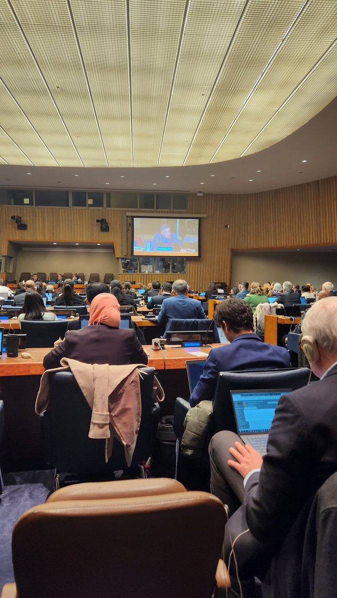 kristinebrio's tweet photo. How do we measure people's well-being? Stats experts agree, it should go beyond GDP. #UNSTAT #betterdatabetterlives https://t.co/G4F4FYrRJU