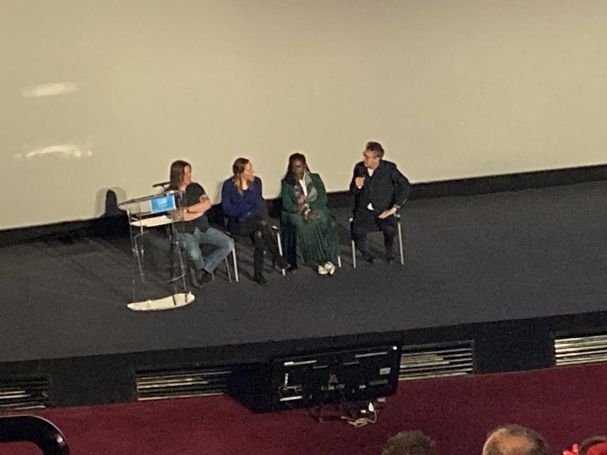 NwsgD's tweet photo. Very inspirational talks at  Computing Live Conference! With some Disney Magic thrown in #DisneylandParis 
@NewsteadWood https://t.co/FvSlNTVBDH