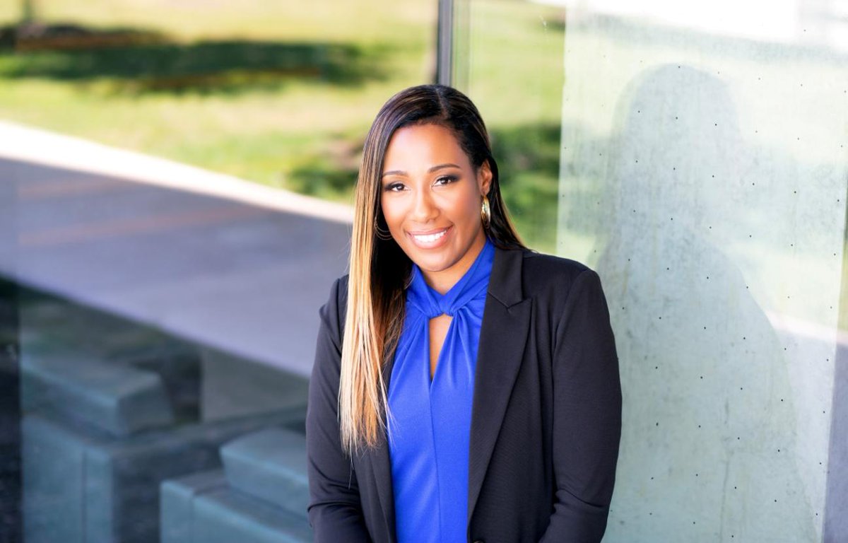 U of T Mississauga (@utm) on Twitter photo "Corrine Bent-Womack wears many hats at #UofT as a staff member and PhD student ... Her goal is to help transform the higher-education sector through an anti-racist lens."
UTM staff member set to spotlight Black brilliance in STEM 💙 bit.ly/3SydZwN
<a href="/RGASC_UTM/">RGASC UTM</a> <a href="/utmisup/">Institute for the Study of University Pedagogy</a> "Corrine Bent-Womack wears many hats at #UofT as a staff member and PhD student ... Her goal is to help transform the higher-education sector through an anti-racist lens."
UTM staff member set to spotlight Black brilliance in STEM 💙 bit.ly/3SydZwN
<a href="/RGASC_UTM/">RGASC UTM</a> <a href="/utmisup/">Institute for the Study of University Pedagogy</a>
