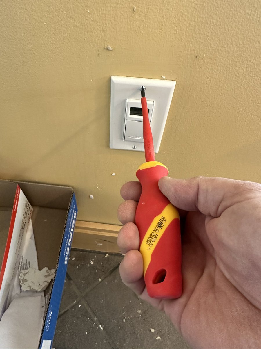 ajsweet13's tweet photo. Big demo job due to burst pipes using my @JonardTools for anything electrical, best tools I ever used! https://t.co/iNI6x359pj