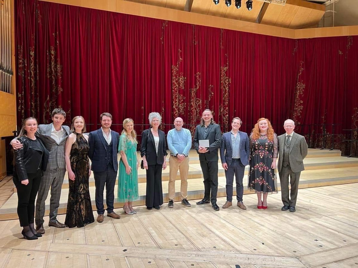 Yesterday was the final of Ye Cronies Competition.  Adjudicator was the wonderful English mezzo-soprano <a href="/rosplowright/">Rosalind Plowright</a> 

Congratulations to prize winner #JamesSchouten and runner up <a href="/WilliamSearle0/">William Searle</a>