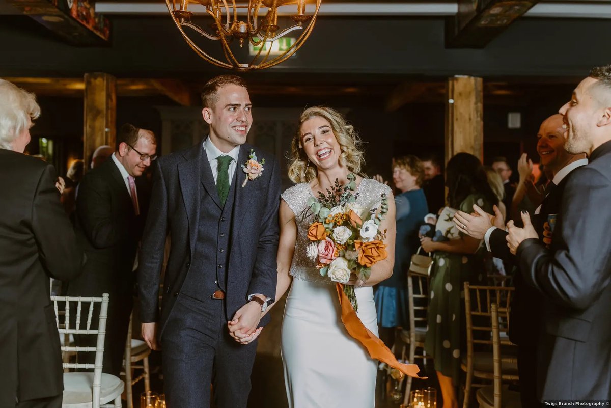 sbdjservices's tweet photo. ★★★★★ - 𝘍𝘢𝘺𝘦 𝘢𝘯𝘥 𝘙𝘰𝘣

“Shaun managed to keep the groom on the dance floor for 6 hours, happily took on any requests from our guests and played so many bangers that I ended up in minor injuries from dancing too vigorously in my heels.” https://t.co/rI4qhsDqSx