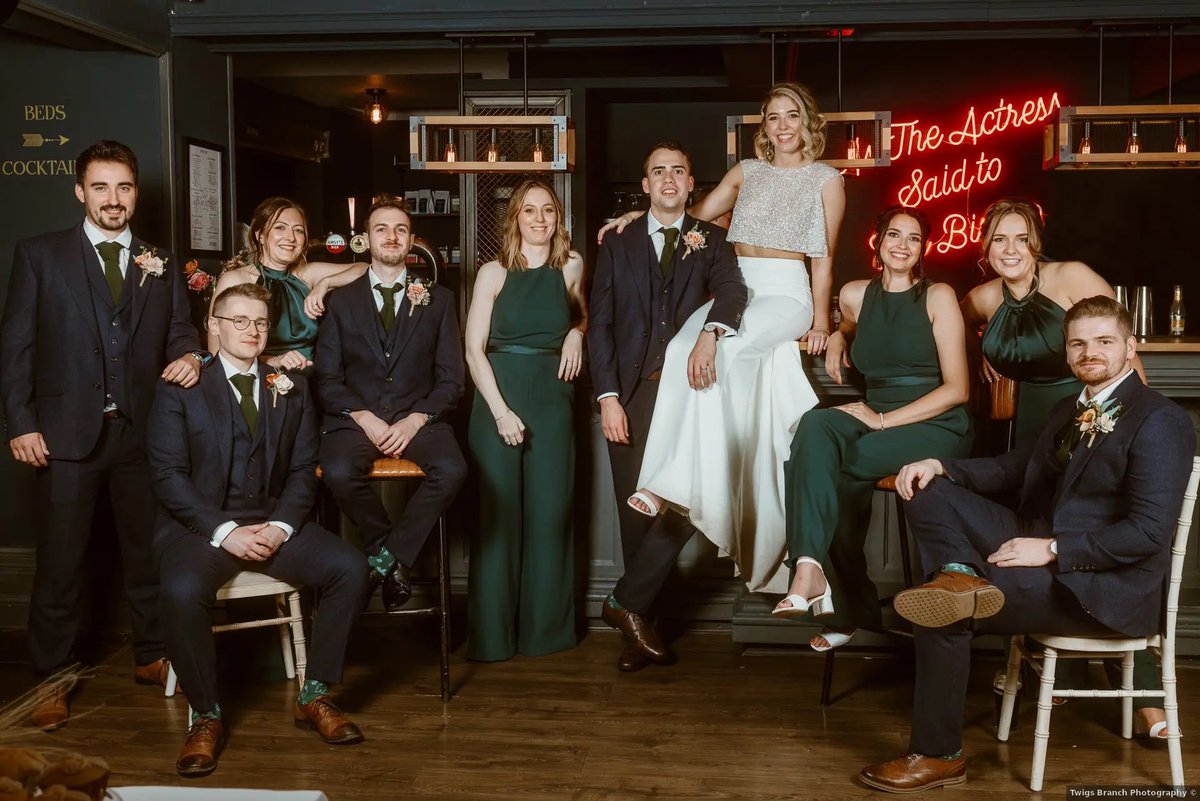 sbdjservices's tweet photo. ★★★★★ - 𝘍𝘢𝘺𝘦 𝘢𝘯𝘥 𝘙𝘰𝘣

“Shaun managed to keep the groom on the dance floor for 6 hours, happily took on any requests from our guests and played so many bangers that I ended up in minor injuries from dancing too vigorously in my heels.” https://t.co/rI4qhsDqSx