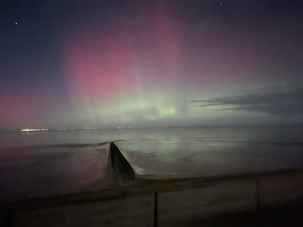exddih's tweet photo. #noorderlicht #zeedijk #fryslan https://t.co/eNSWXML16t