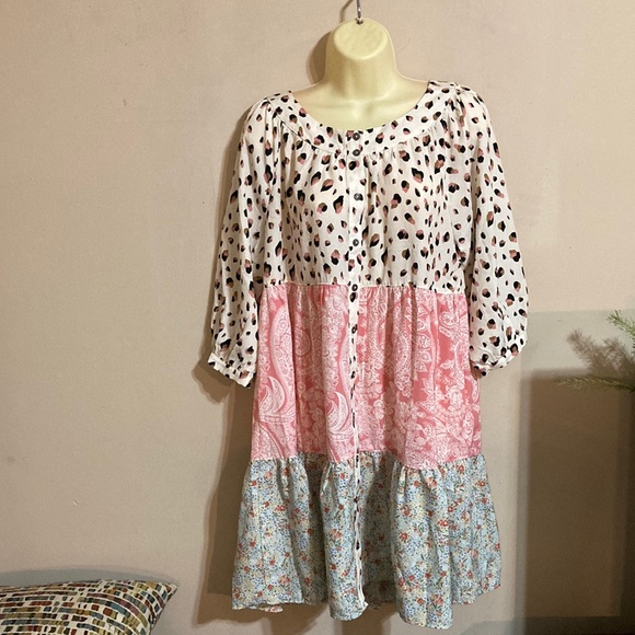LuxDesignVault's tweet photo. So good I had to share! Check out all the items I'm loving on @Poshmarkapp #poshmark #fashion #style #shopmycloset #freepeople #eileenfisher #oddy: https://t.co/FYGjhn3Xdf https://t.co/N63lGMeUVU