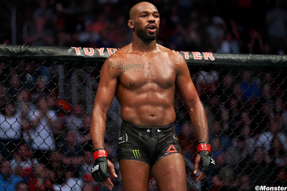 ade_oladipo1's tweet image. The GREATEST MMA fighter of all time is back this weekend 😎
What does Jon Jones have left 
I think there’s still a bit of gas left in the tank ..I just pray it’s enough