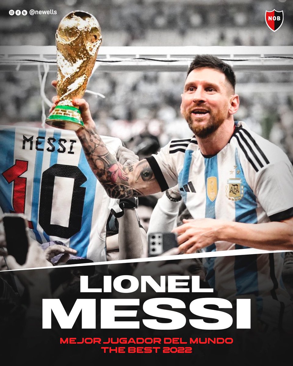 Newells's tweet photo. El que mejor juega a la pelota en todo el planeta 🐐

👑 Leo Messi fue elegido como el mejor jugador del mundo en la gala #TheBest 🇦🇷 @fifaworldcup_es 

La historia del fútbol 🚩🏴 https://t.co/azq3bhFedW