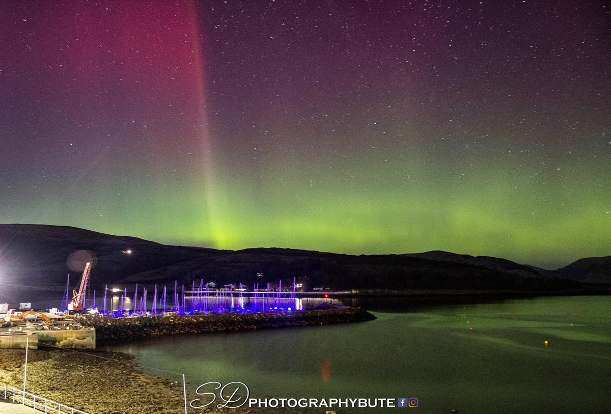 sdphotobute's tweet photo. Aurora 26/02/2023 Isle of Bute. #aurora #sdphotographybute @ThePhotoHour @STVNews @BBCScotWeather @Isle_of_Bute @weatherchannel @DiscoverScotlnd @aurorawatchuk https://t.co/vA9Hcj1Vrf