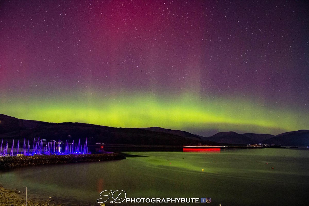 sdphotobute's tweet photo. Aurora 26/02/2023 Isle of Bute. #aurora #sdphotographybute @ThePhotoHour @STVNews @BBCScotWeather @Isle_of_Bute @weatherchannel @DiscoverScotlnd @aurorawatchuk https://t.co/vA9Hcj1Vrf