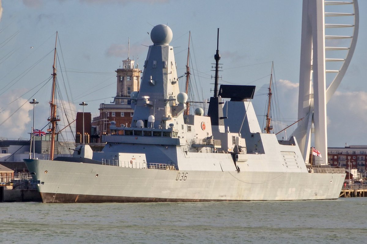 AWenham1's tweet image. HMS Defender seen over the weekend, heads out tomorrow 
@HMSDefender  @WarshipCam @WarshipsIFR @WarshipPorn @warshipworld #warship #warships #hmsdefender #type45destroyer @NavyLookout @NavyRecognition @navalnewscom @ThingsNavy