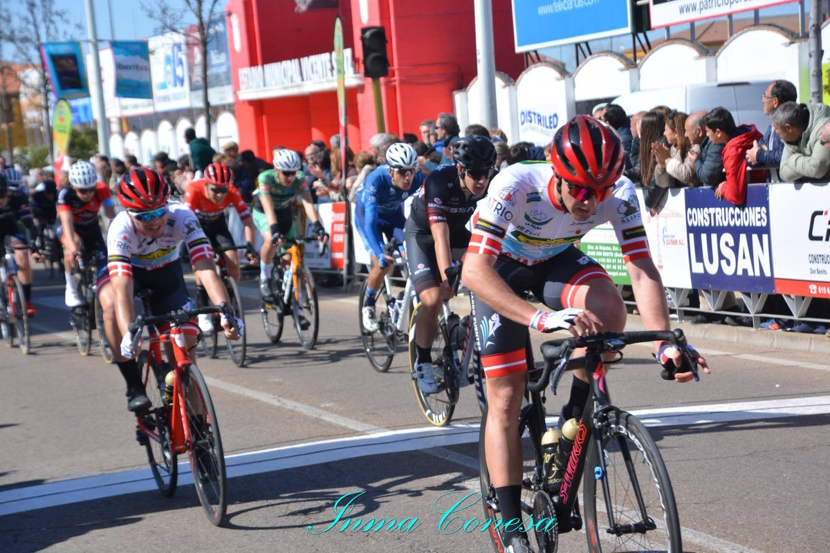 🔙 #CircuitoGuadiana23 

🏆🇪🇸 Una prueba con identidad propia para iniciar #CopaEspañaEliteSub23. 

😎 El <a href="/circuitoguadia/">Circuito Guadiana</a> siempre nos deja imágenes espectaculares, principalmente de sus pasos por el "muro" de Magacela 🥵 

📸 <a href="/InmaConesaAlva1/">Inma Conesa Alvaro</a>
