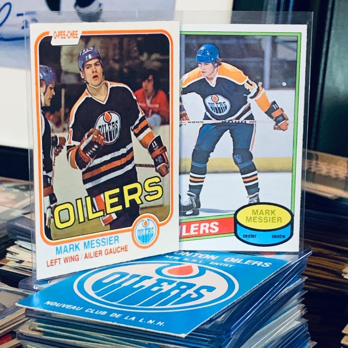 oldhockeycards's tweet photo. Fun fact: The Oilers are the only team in #NHL history to have scored more than 400 goals in a season.. and they did it 5 times consecutively from '81 thru '85.
#SoManyGoals https://t.co/kMaeHtq3FG