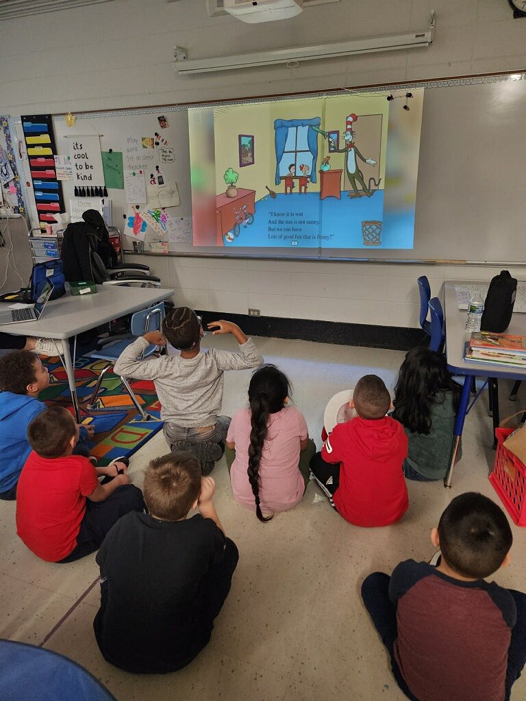 MissStepanek's tweet photo. We kicked off #ReadAcrossAmerica week with The Cat in the Hat! We listened to the story and used our iPads to make ourselves into the main character 🤓 #wearestony #weare126 https://t.co/qMEBk5Mle7
