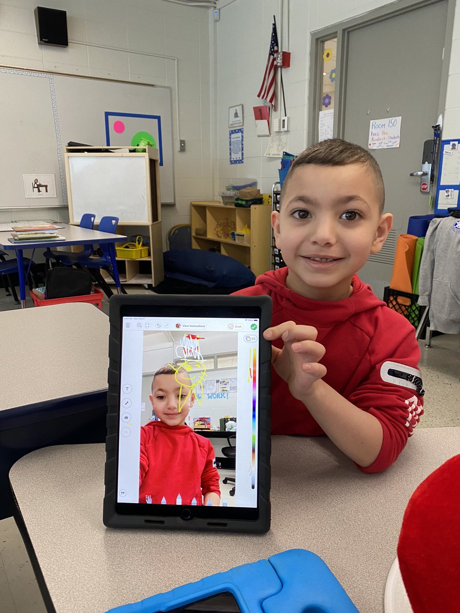 MissStepanek's tweet photo. We kicked off #ReadAcrossAmerica week with The Cat in the Hat! We listened to the story and used our iPads to make ourselves into the main character 🤓 #wearestony #weare126 https://t.co/qMEBk5Mle7