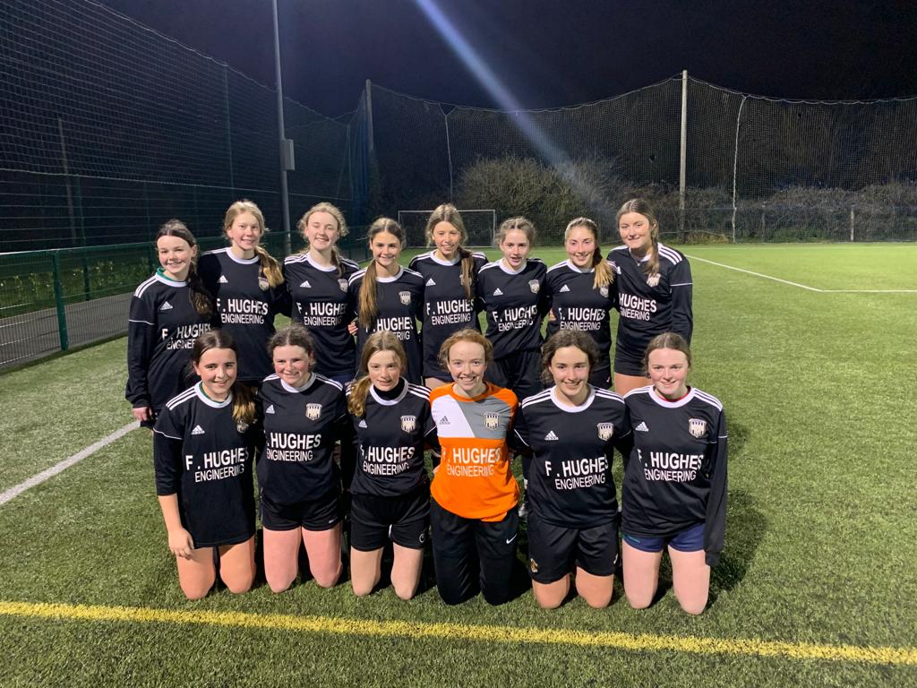 StoneyfordUFC's tweet photo. Congrats to our U18 girls team who won 3-0 tonight and became league champions 🏆👏👏👏 https://t.co/zPAGpCePRB