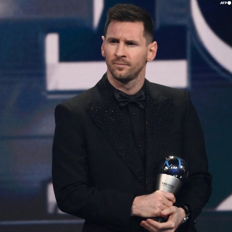 LaMessineta10's tweet photo. EL MEJOR DEL AÑO
EL MEJOR DEL MUNDO
EL MEJOR DE LA HISTORIA

Lionel Andres Messi señoras y señores https://t.co/lR3STLdfWY
