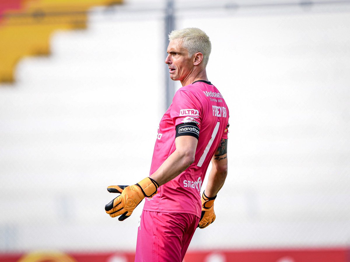 𝑩𝒖𝒆𝒏 𝒍𝒐𝒐𝒌, "𝑪𝒂𝒏𝒈𝒖𝒓𝒐" 😎

Daniel Ferreyra 🧤 

#Liga1Betsson 
#UnaLigaParaTodos