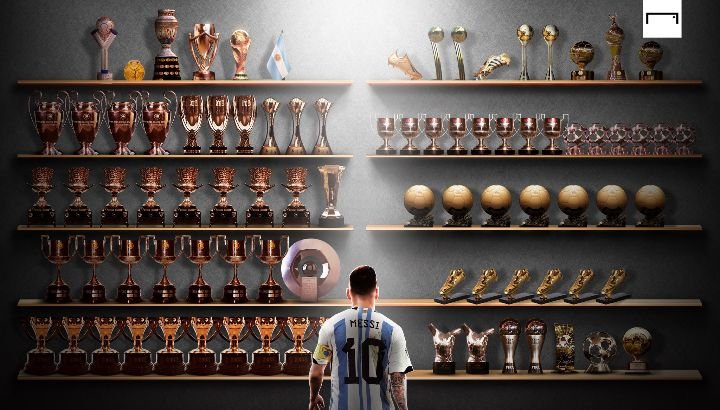 d_gitto's tweet photo. Lionel Messi adding another individual  award  to make it 77 individual award 😱🤯

#FIFAFootballAwards #Messi #Mbappe #Argentina https://t.co/znK3dgIhqu