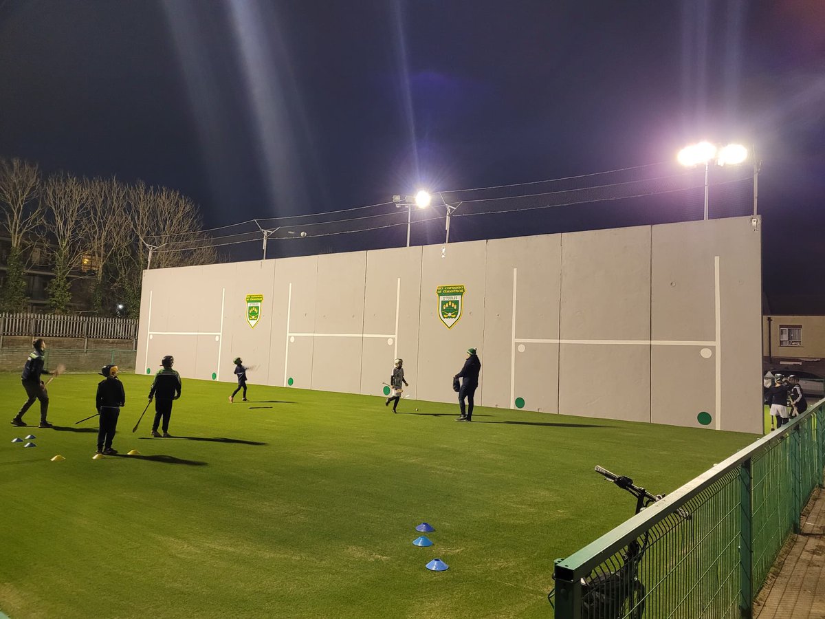 OTooles_GAC's tweet photo. We’re delighted to announce the refurbished Hurling Wall is open for teams. Please respect the new surface that’s been put down. It cost a lot of money to replace and a lot of time & effort has gone into getting it ready for teams to use. Larriers Abú - #yourclub #otoolesgaa https://t.co/0LuVojcb64