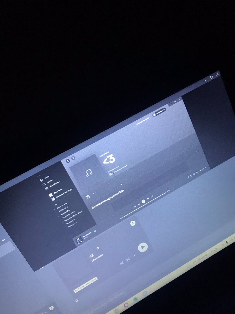 Iv4nn0's tweet image. aquí creando una lista