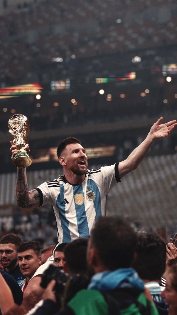 es el mejor del mundo y siempre lo será