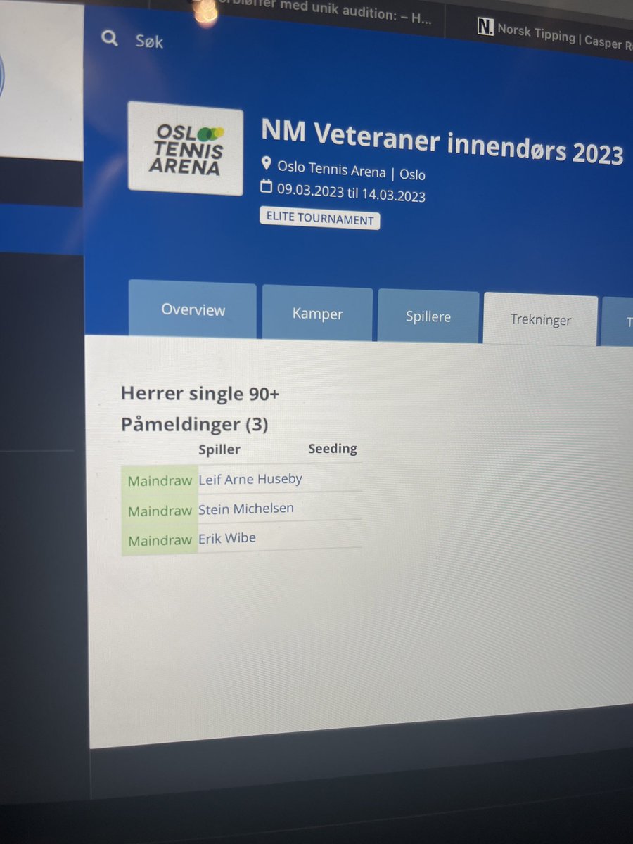 NM tennis for veteraner. Tre deltakere i klasse 90+. Vakkert 🕺🕺🕺