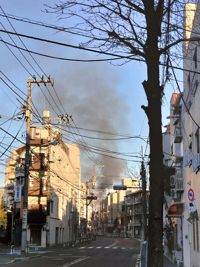 tabipanda2019's tweet photo. 朝から #火事？？ https://t.co/o1qNDHhYwB