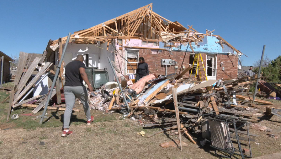 Chris Yu tweet media