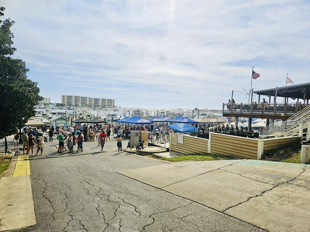 Thanks so much to all who attended and organized the Shrimp &amp; Grits Festival! We had a great time serving you all!! @shrimpandgritsfestival @shrimpandgritsdestin <a href="/todoindestin/">To Do in Destin</a>
🦐 🍤 🎣 
Come on in to the restaurant and taste our shrimp again! 😋 We have multiple dishes to try!