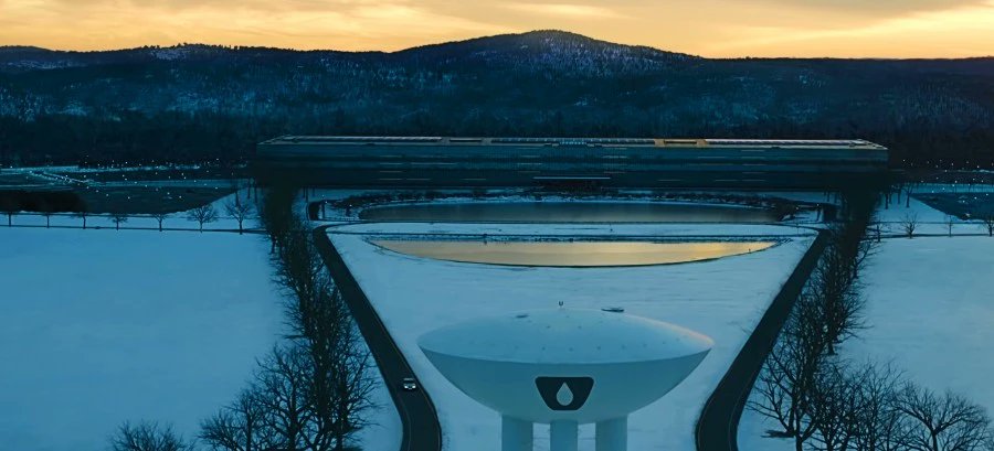 DianthaSol's tweet photo. I'm not one to start conspiracy theories, but #MFInvadesCapitol is from Holmdel, NJ, location of this building. #Severance I had it open on google earth when I found out he was arrested. @chris_sigurdson https://t.co/h8KQ4xtyOc