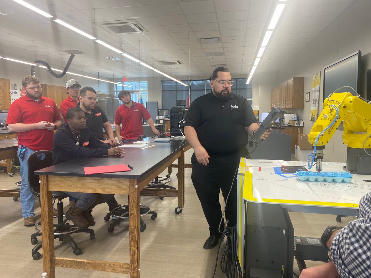 GnouWorks's tweet photo. Cohort 4 of the GNO Mechatronics &amp; Advanced Manufacturing Apprenticeship completed their rotation at @NTCCgators! This a great example of what happens when higher education meets on-the-job learning to address the needs of employers in our region.

Info: https://t.co/ZXk1uJry2J https://t.co/BT1kno5oeq