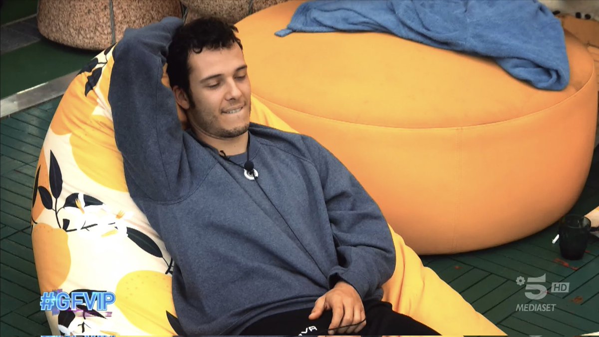 contechristino's tweet photo. Telecapri: Cattivi Pensieri. #GFVIP https://t.co/jpxjgq3LUu