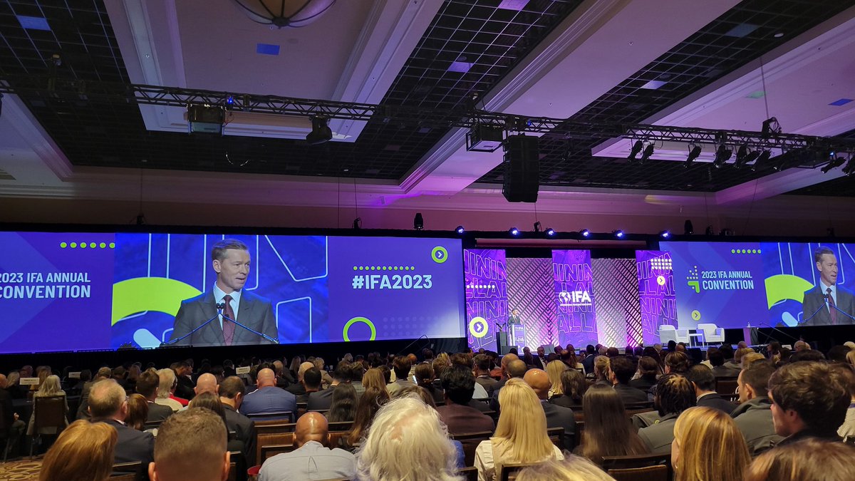 yochainsaw's tweet image. Chris Kempczinski, CEO McDonalds  &amp;amp; John Peyton, CEO Dine Brands address dangers to franchising and small biz from US Labor Relations Board,  Calif Fast Act and PRO Act, etc.

&quot;Fighting for franchise business owners is a fight we must win!&quot;

#IFA2023
#OpenForOpportunity