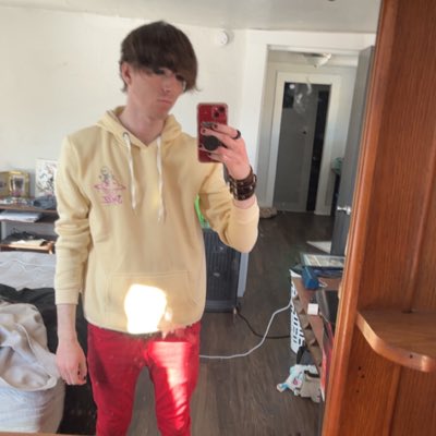 JayHansenUTUBE's tweet photo. #NewProfilePic https://t.co/qvYm2UTgWa