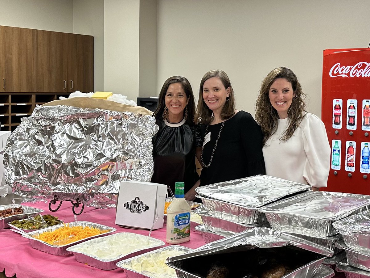 Tyler Legacy PTA (@tylerlegacypta) on Twitter photo We had fun serving up some baked potatoes to our hardworking <a href="/tlredraiders/">Tyler Legacy High School</a> teachers, staff and administrators today! We had fun serving up some baked potatoes to our hardworking <a href="/tlredraiders/">Tyler Legacy High School</a> teachers, staff and administrators today!